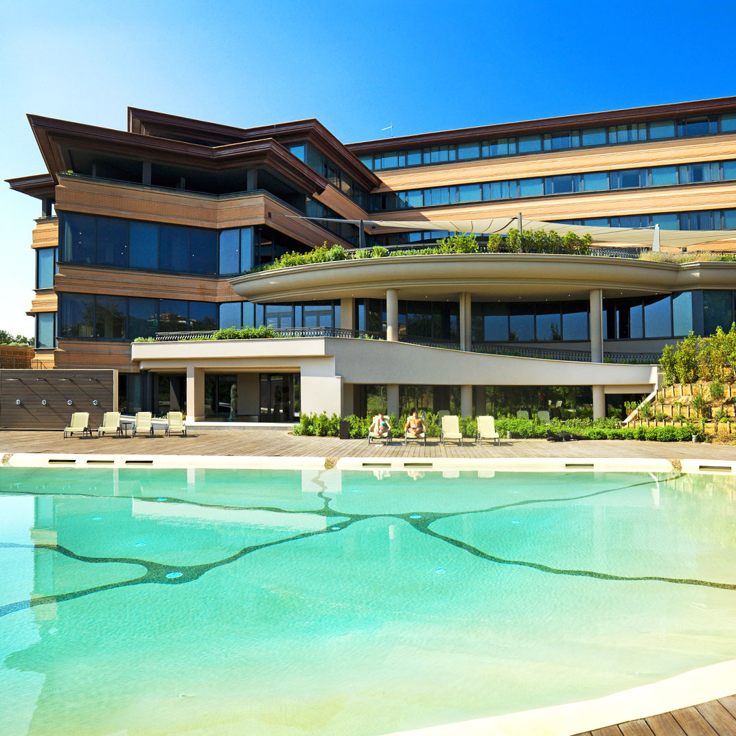 A.Roma Lifestyle Hotel