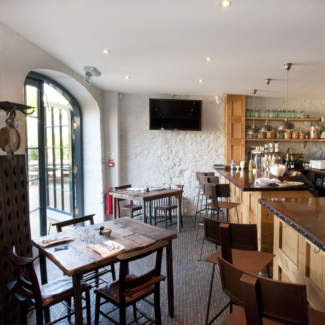 The Wheatsheaf Inn