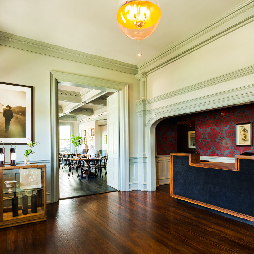 Hotel Ella
