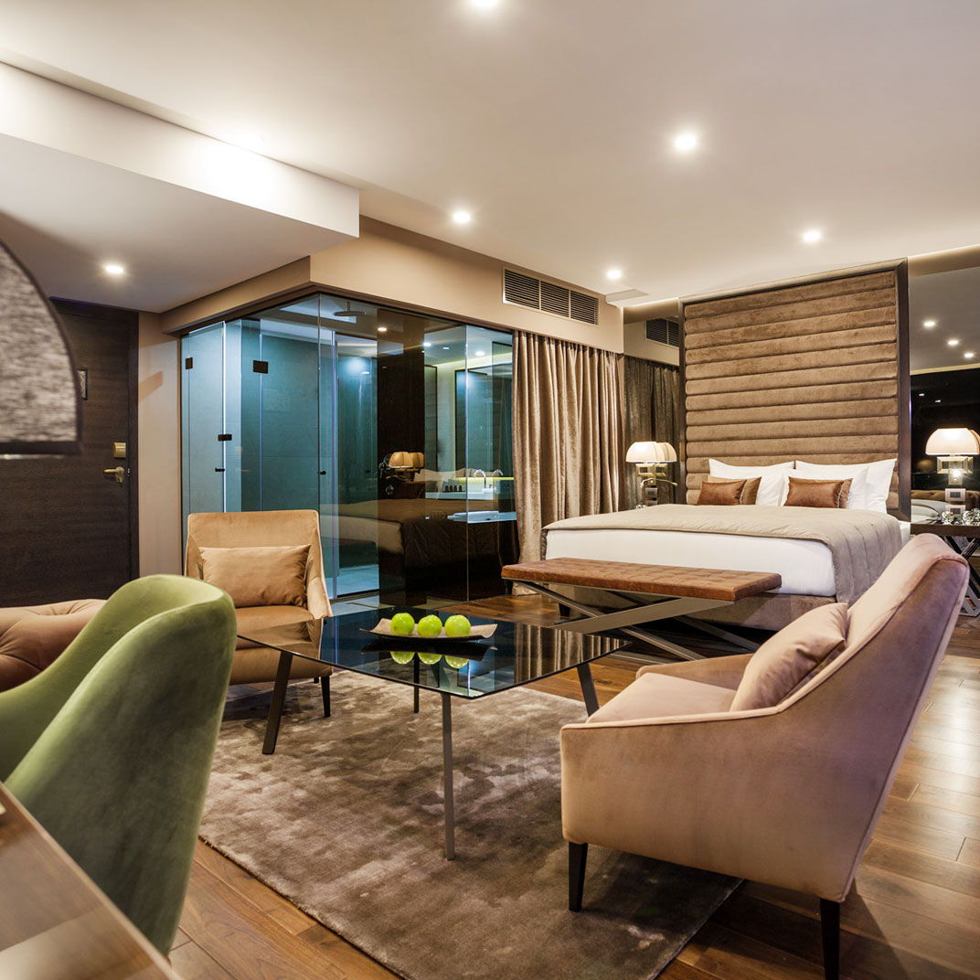 SAINT TEN Hotel