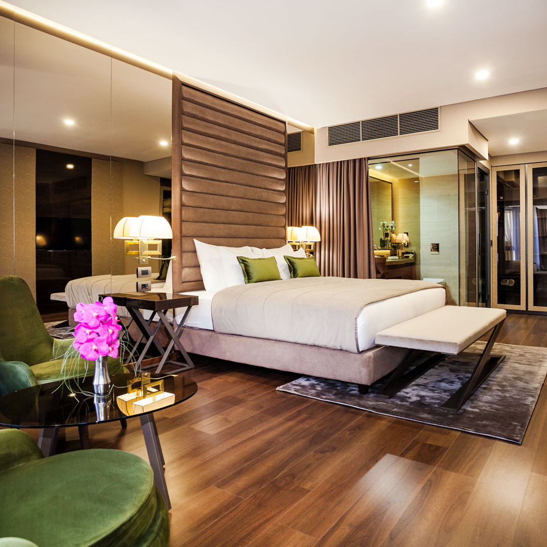 SAINT TEN Hotel