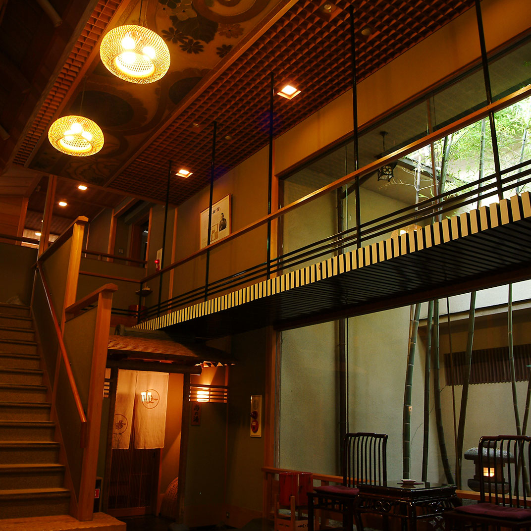 西村屋 本館