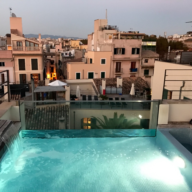 Petit Palace Hotel Tres