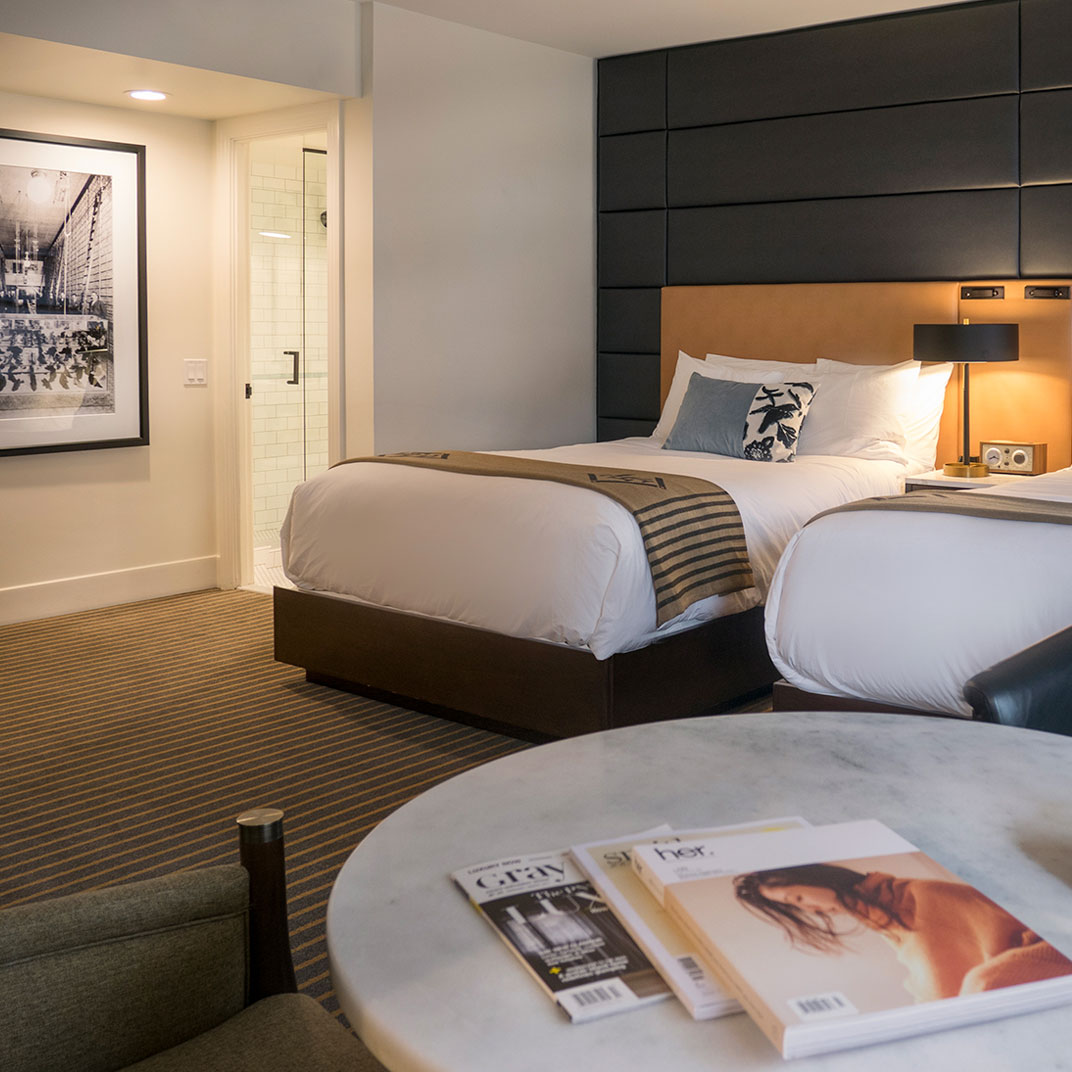 Hotel Theodore