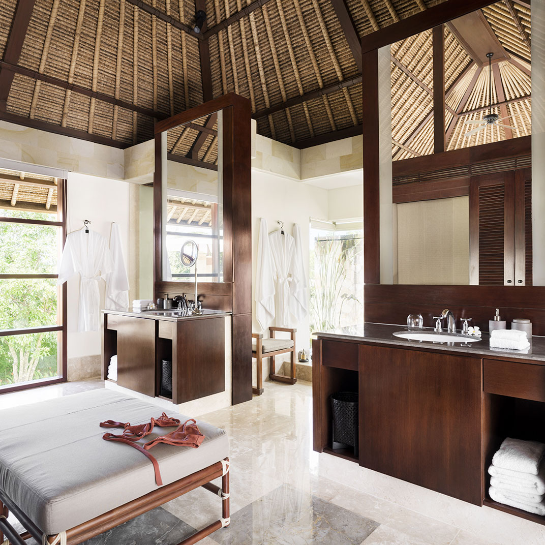 REVĪVŌ Wellness Resort Nusa Dua Bali