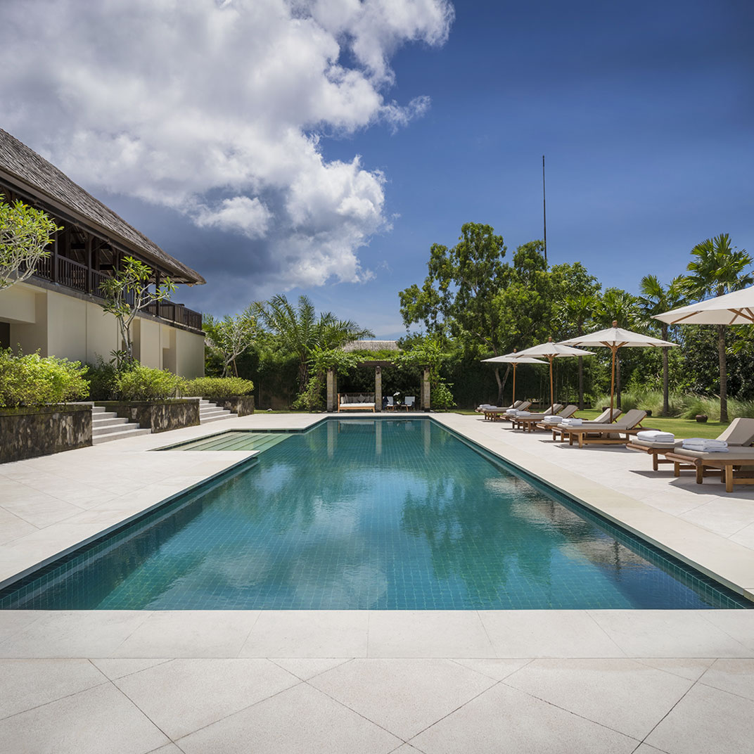 REVĪVŌ Wellness Resort Nusa Dua Bali