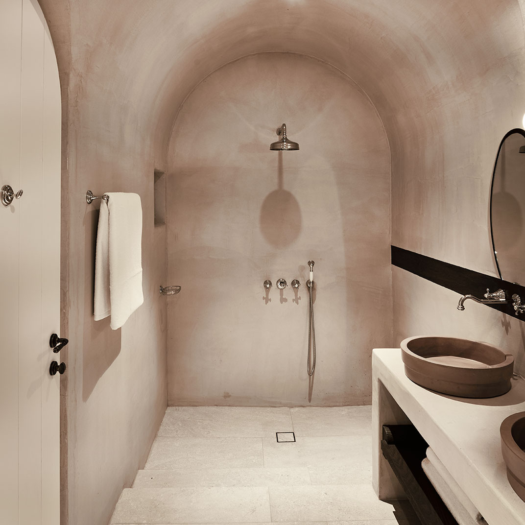 Istoria Hotel
