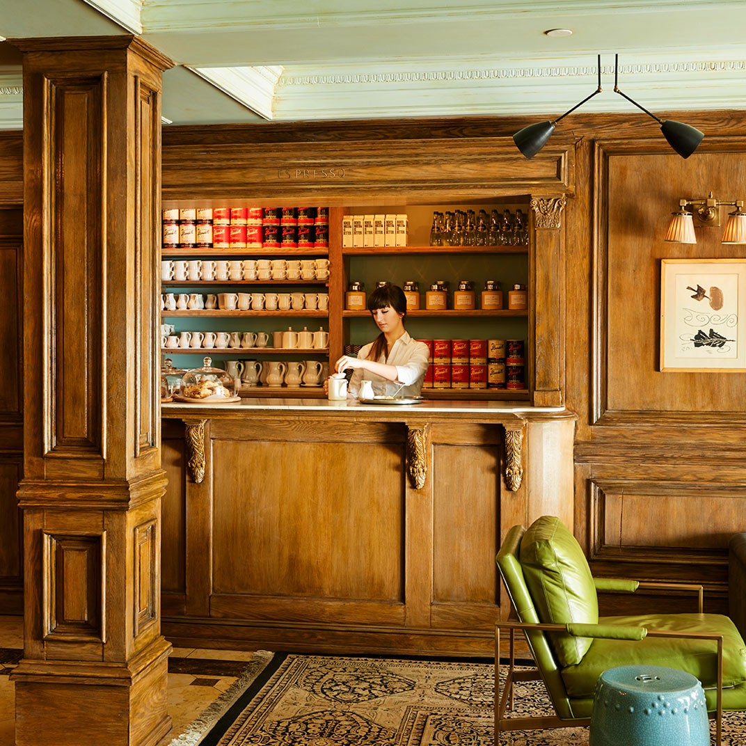 马尔顿酒店(The Marlton Hotel)