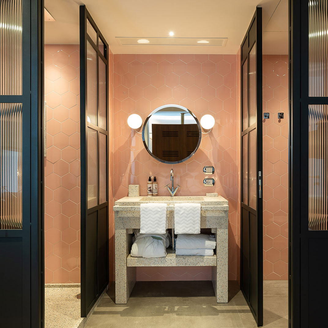 The Box Hotel