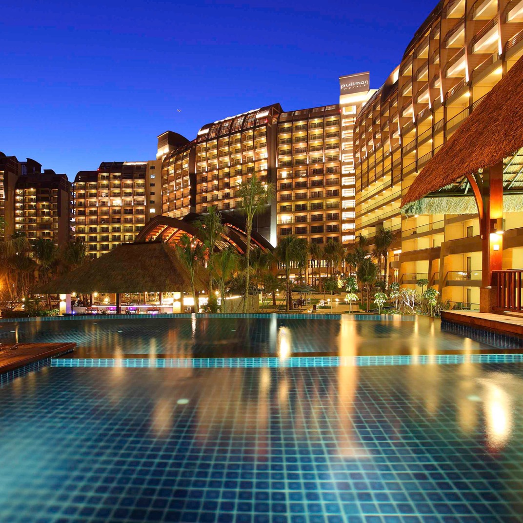 Hotel Pullman Oceanview Sanya Bay Resort & Spa