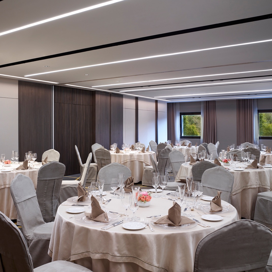 NJV Athens Plaza