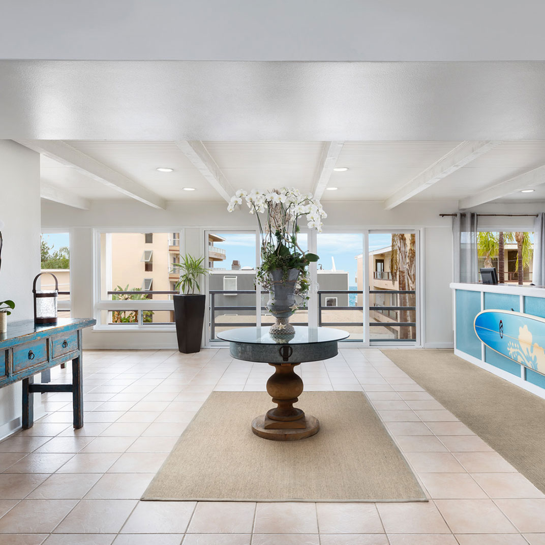 Pacific Edge Hotel