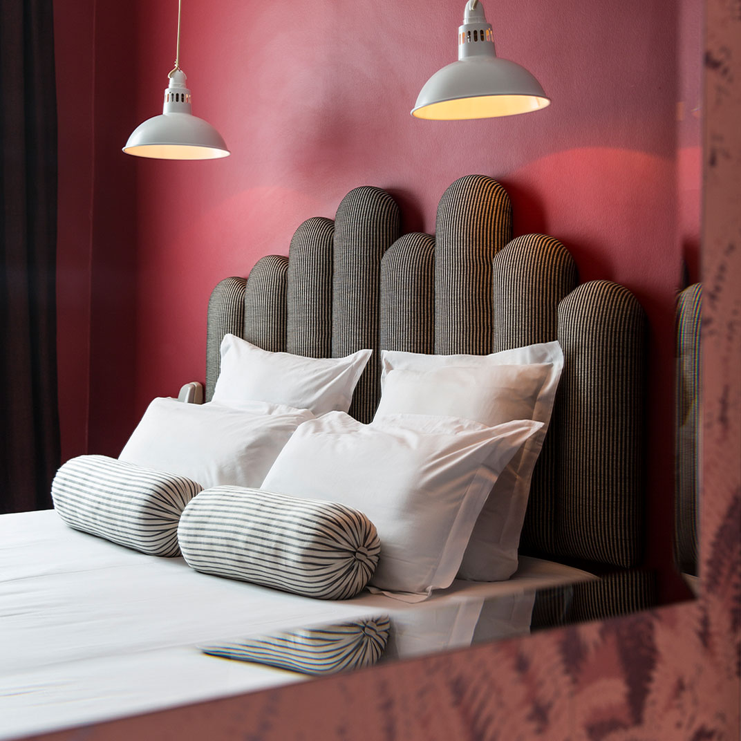 Hotel Paradis Paris