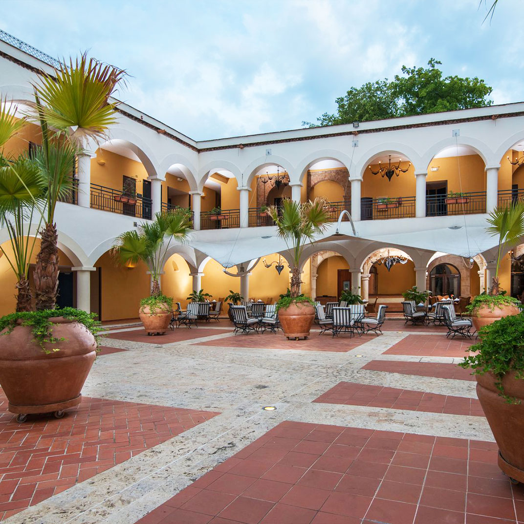 Hodelpa Nicolás de Ovando