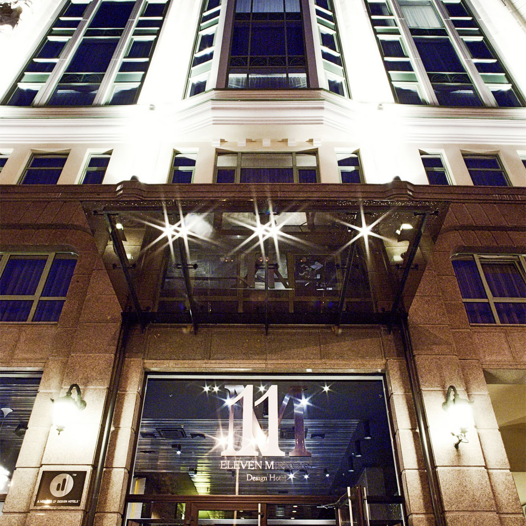 11 Mirrors Design Hotel
