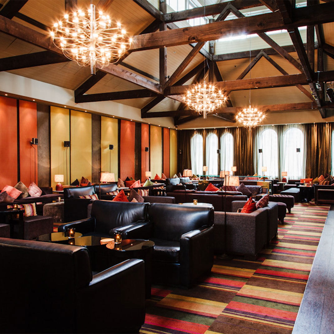 Establishment Hotel