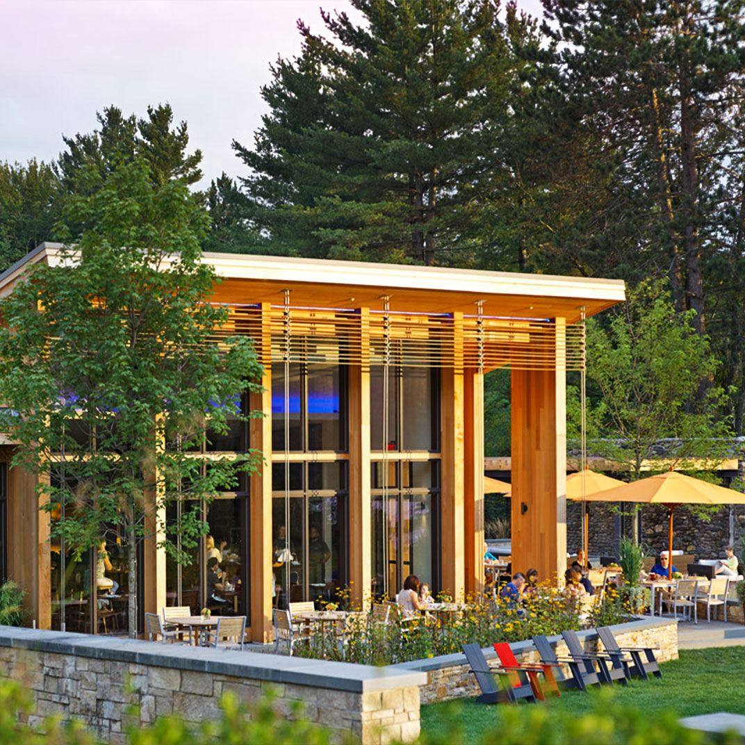Topnotch Resort