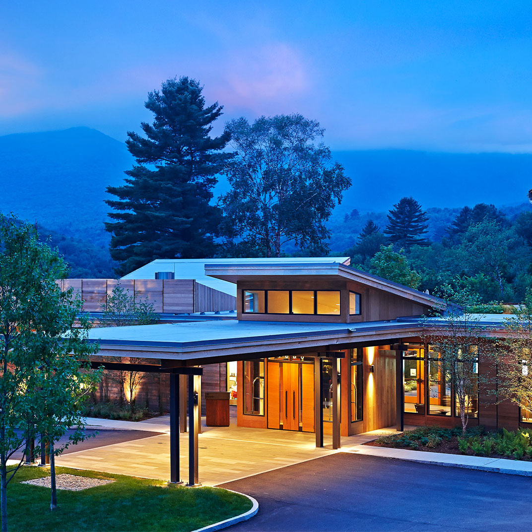 Topnotch Resort