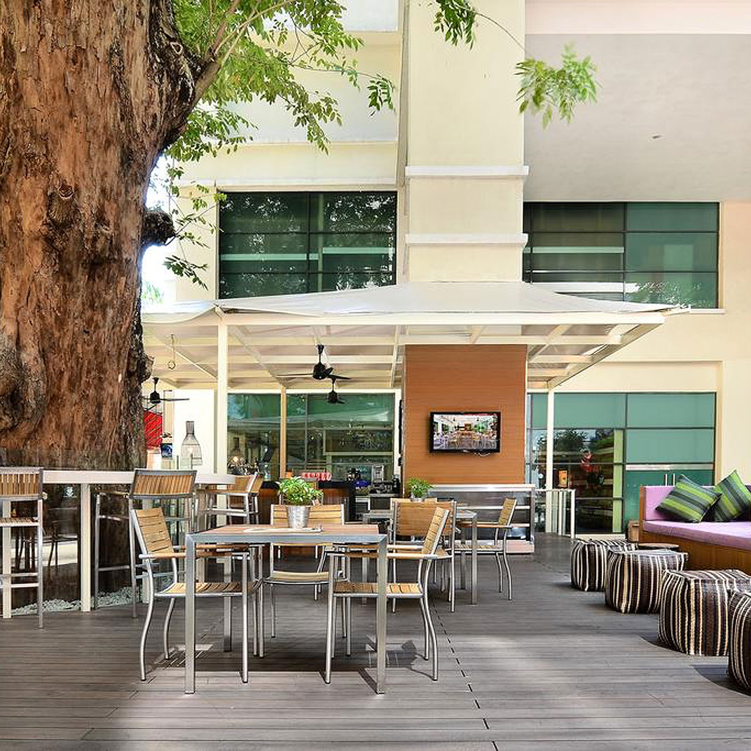 G Hotel Gurney