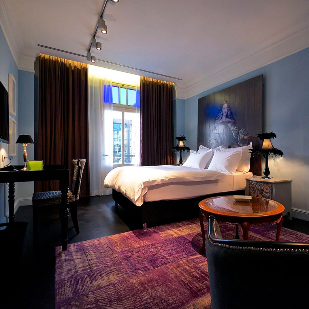 Alma Hotel & Lounge