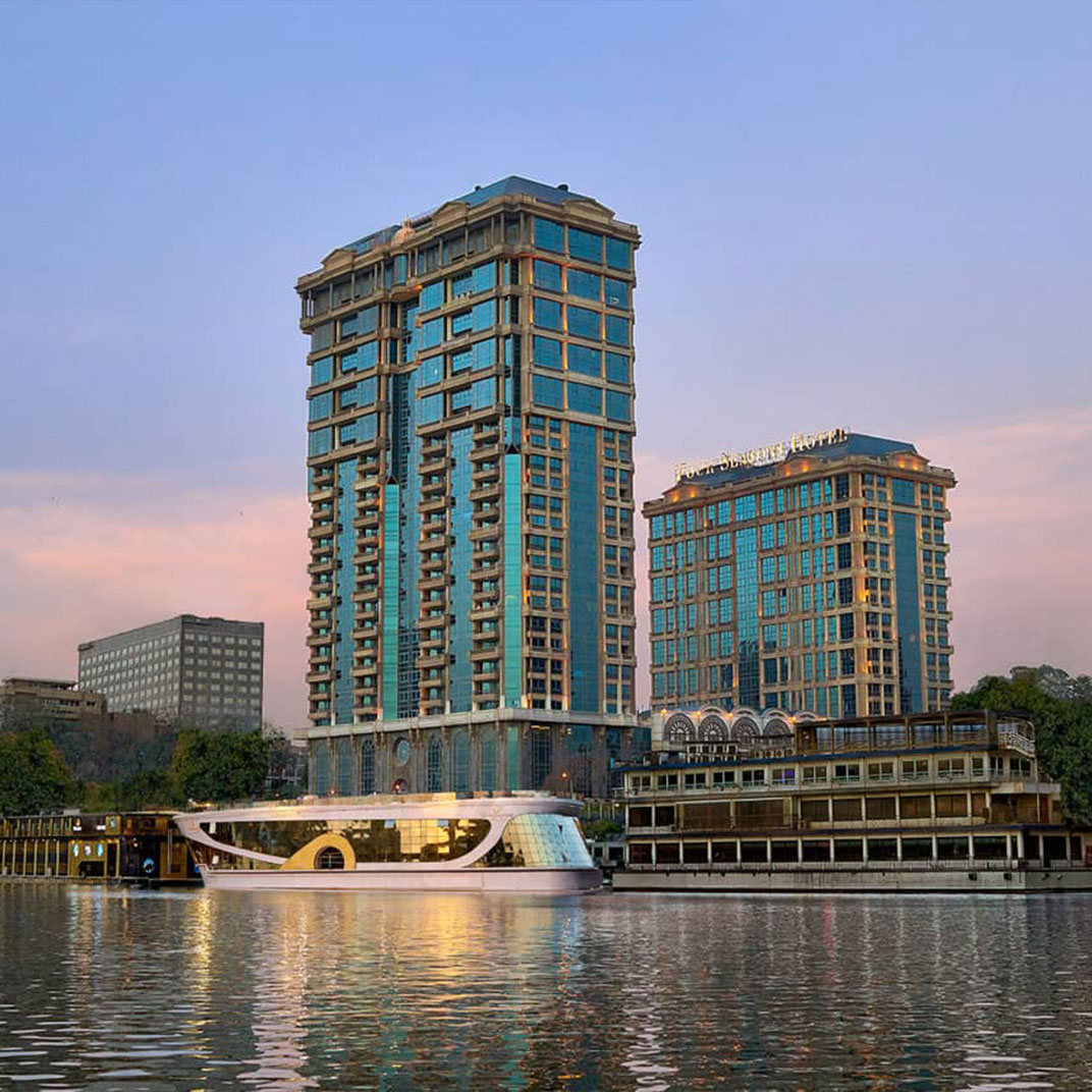 Four Seasons Hotel Cairo at the First Residence